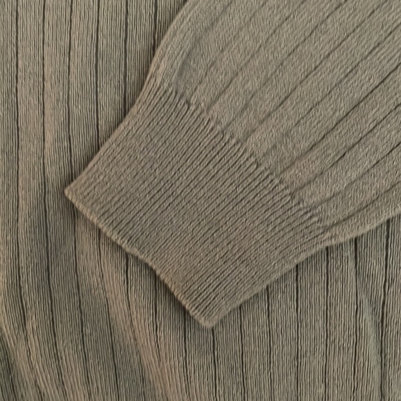 Ralph Lauren Purple Cashmere Ribbed V-Neck Sweater in Seafoam Green - Picture 3 of 6